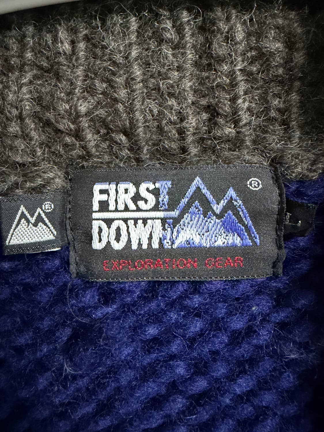 퍼스트 다운 코위찬 울 니트 가디건 상품이미지4