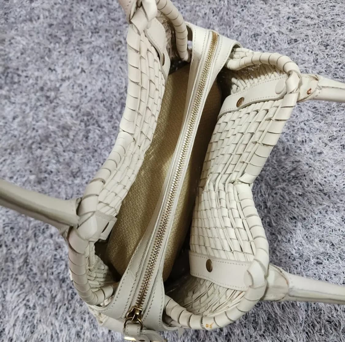 페라가모 레더 토트백 상품이미지7