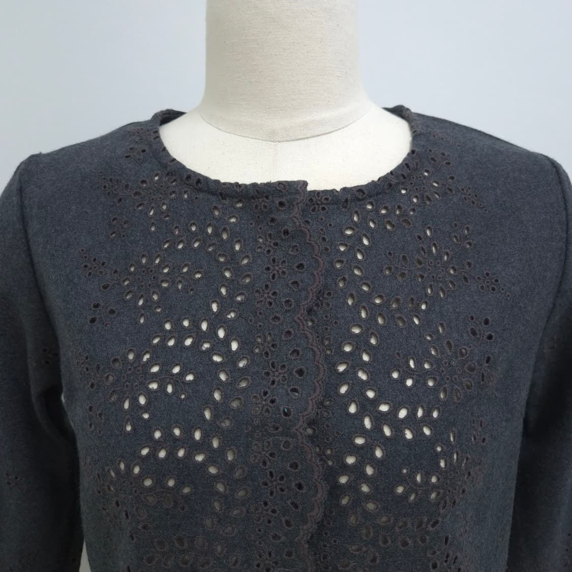 JOURNAL STANDARD 울 100 차콜그레이 펀칭 셔츠 가디건 상품이미지4