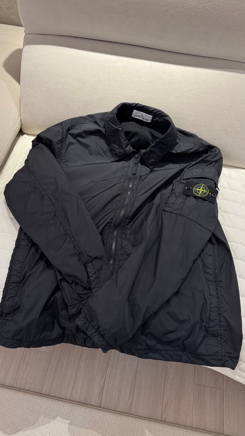 스톤 아일랜드 10223 크링클랩스 나일론 다이드 오버셔츠 블랙  상품이미지1