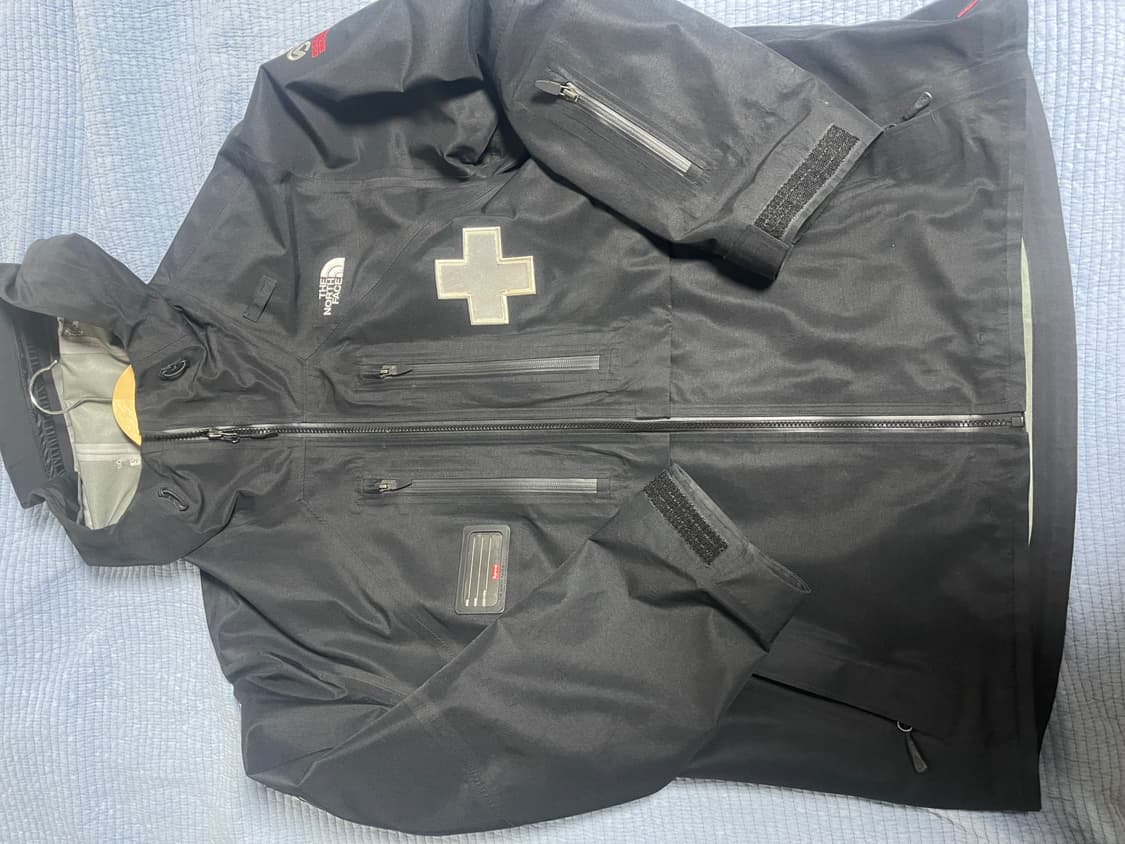 (XL)슈프림 노스페이스 서밋 레스큐 22SS 상품이미지1