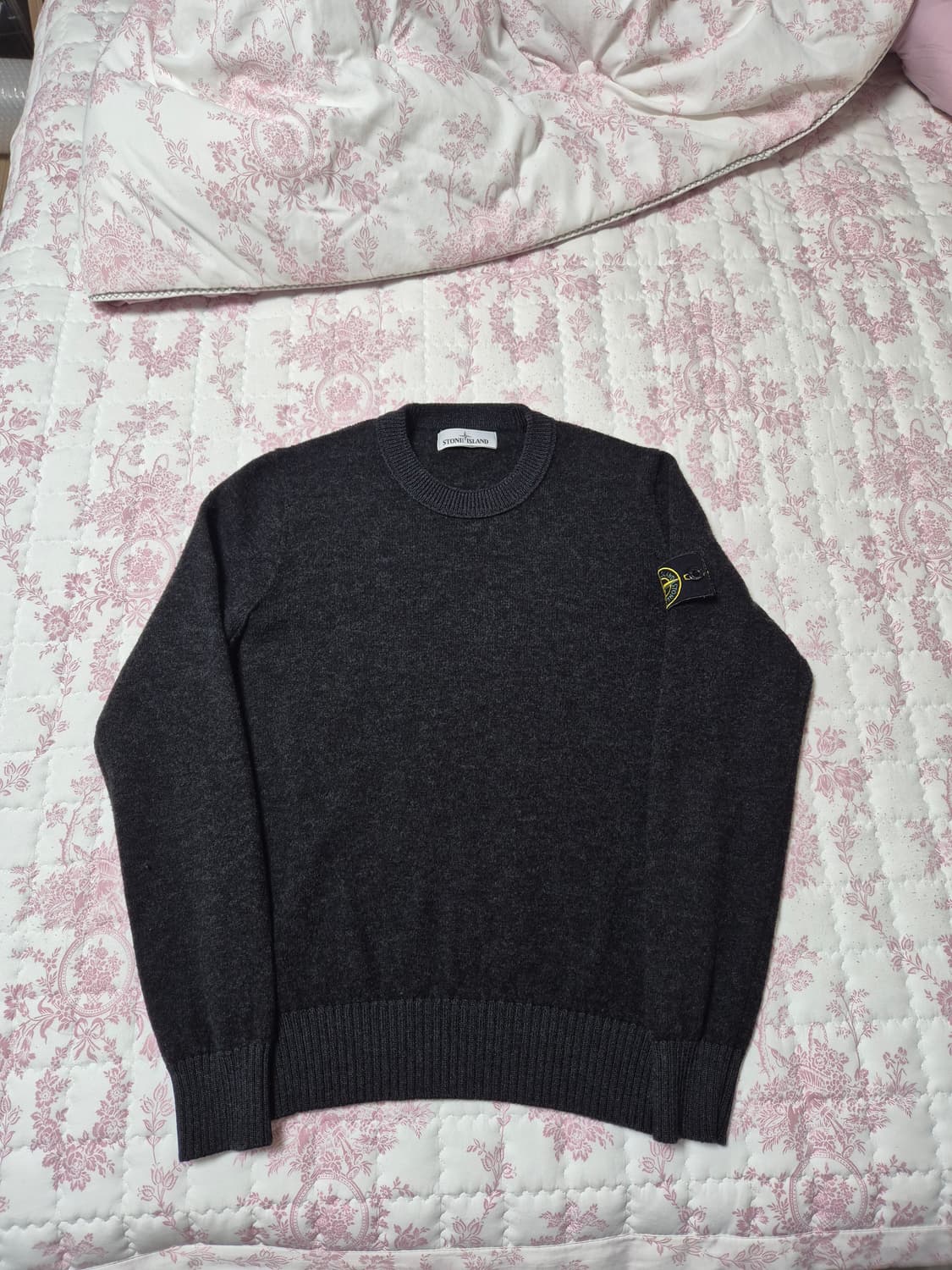 한글택 스톤아일랜드 니트 95-M 블랙 상품이미지1