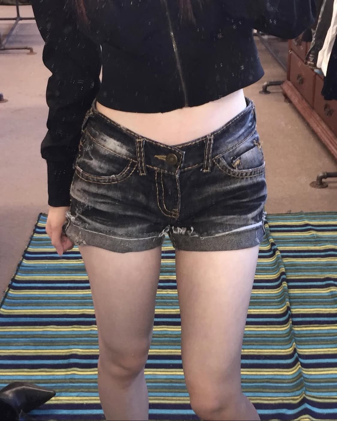 HOWLUK 데님 숏 팬츠 상품이미지1