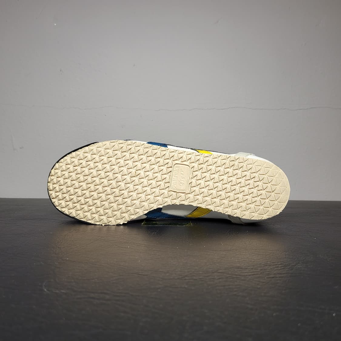 오니츠카타이거 운동화 235m 상품이미지9
