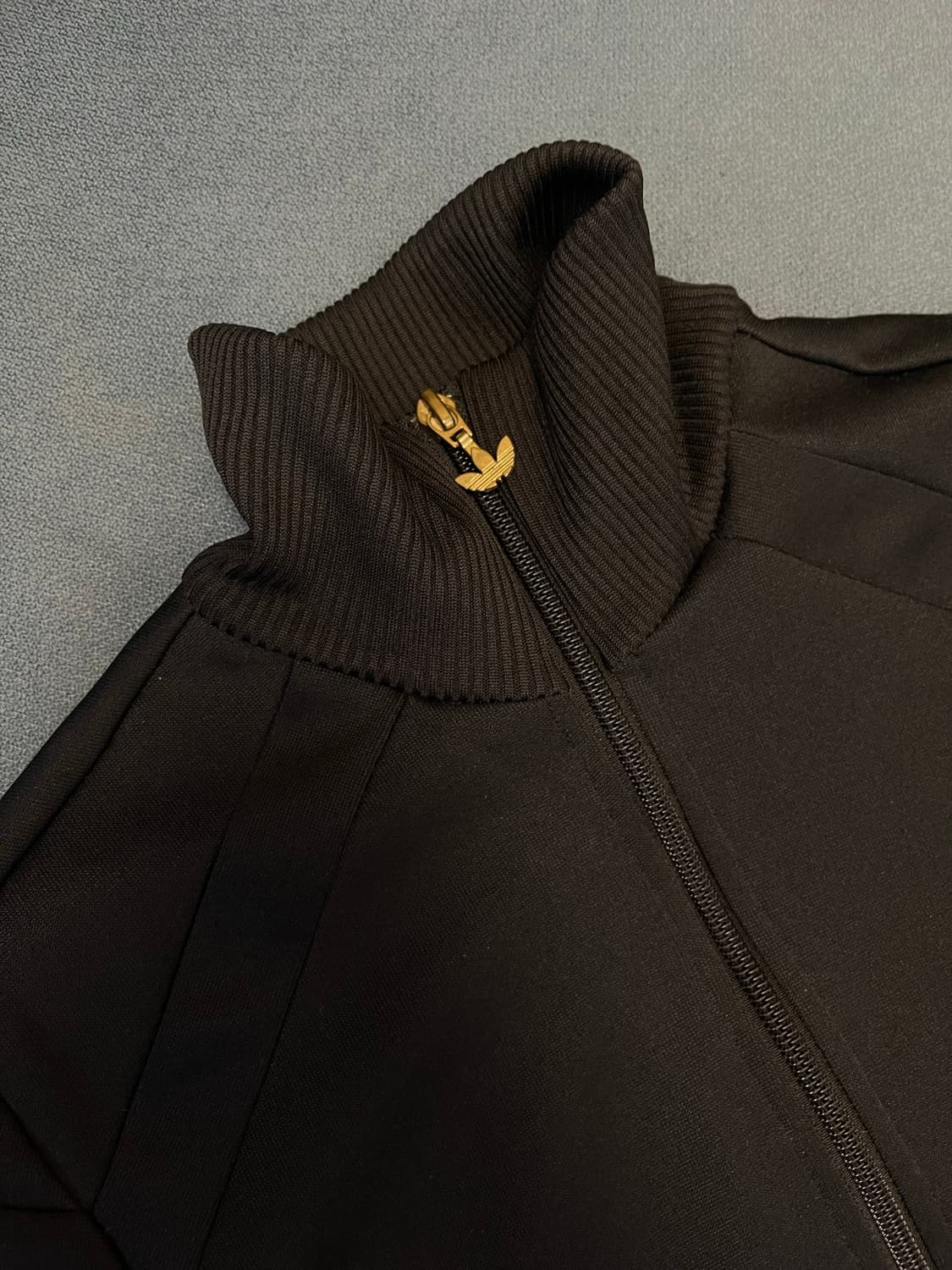 아디다스 파이어버드 검골져지 트랙탑 상품이미지4