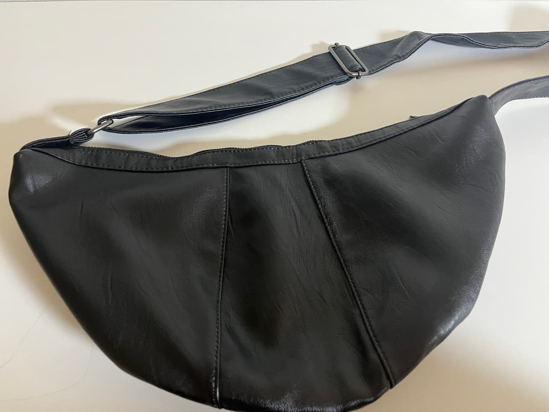 빈티지 가죽 크로스백 상품이미지2