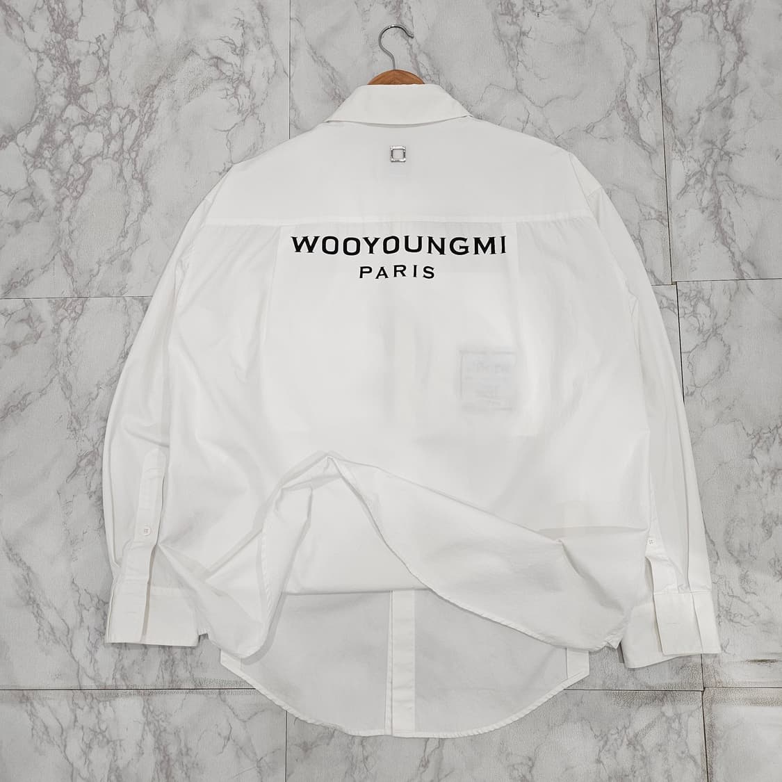 정품 우영미 22s 백로고 화이트 셔츠 상품이미지1
