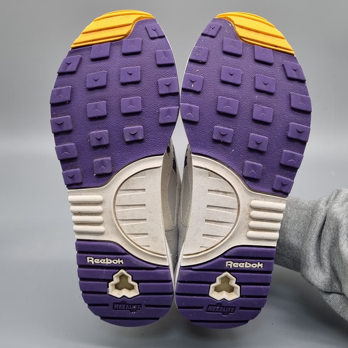 리복 벤틸레이터 여성운동화235 상품이미지3