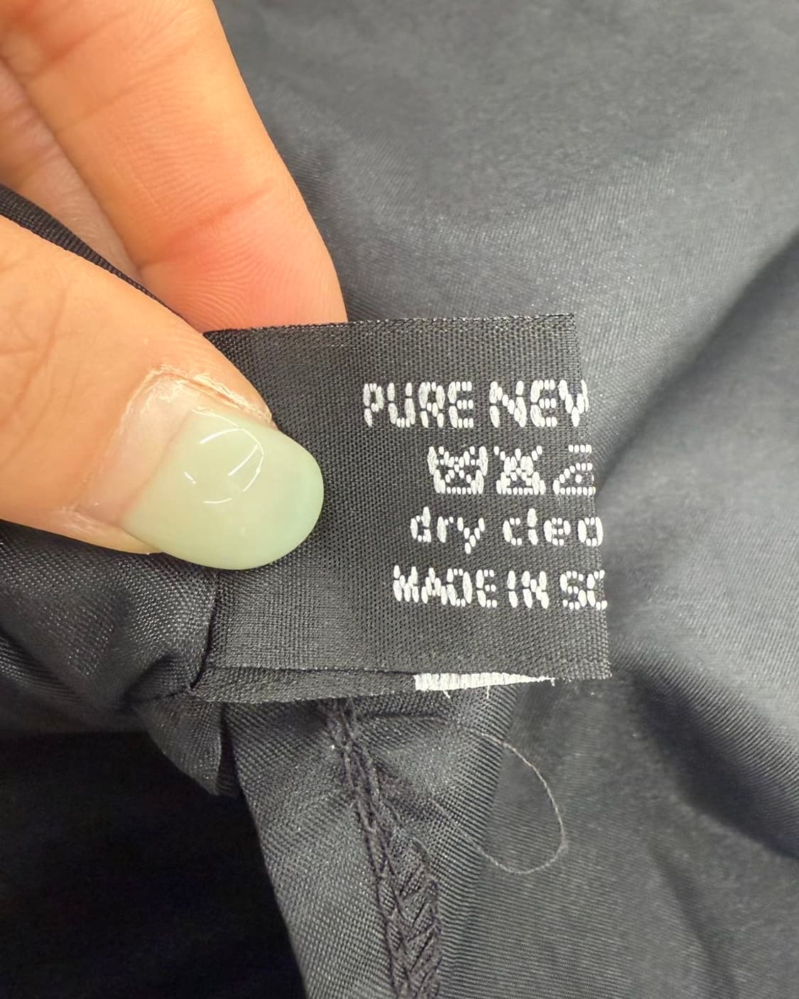 버버리 레드 노바체크 핀턱 미디스커트  상품이미지8