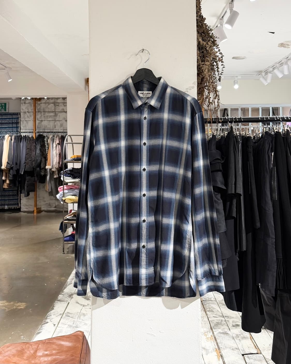 생로랑 블루 블랙 타탄 체크 셔츠 상품이미지1