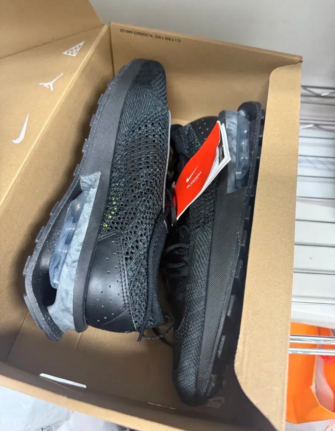 나이키 에어맥스 플라이니트 레이서 블랙 상품이미지4