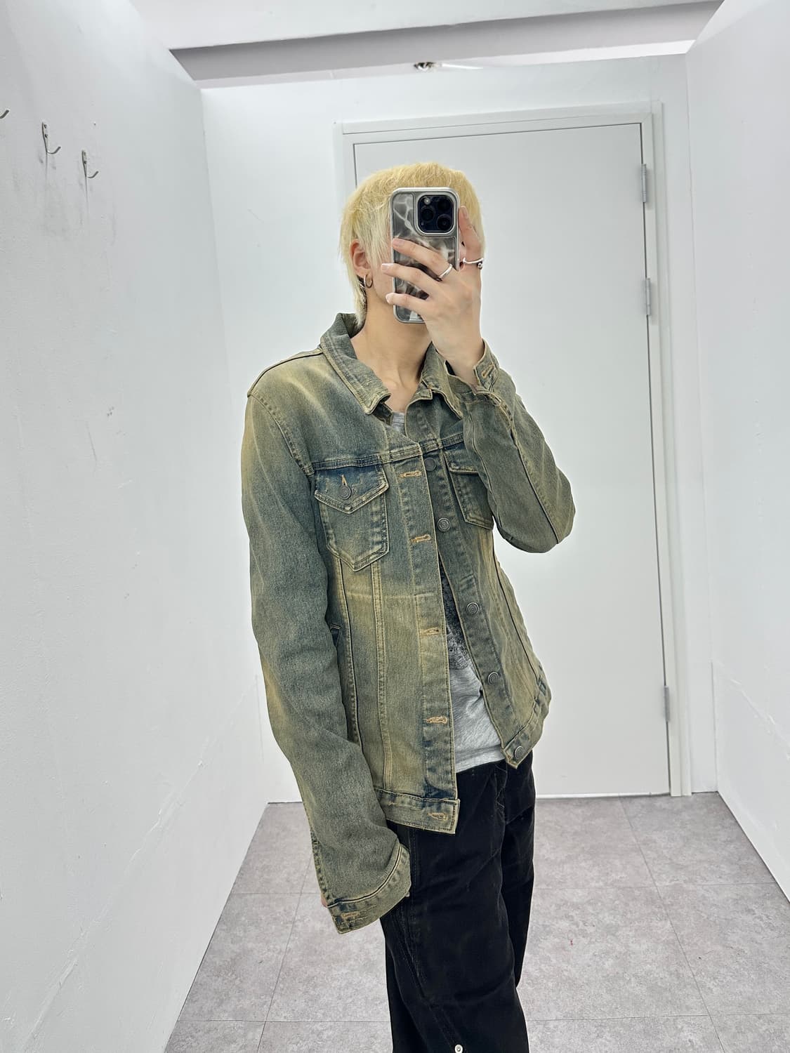 00s washing denim distressed jacket 상품이미지1