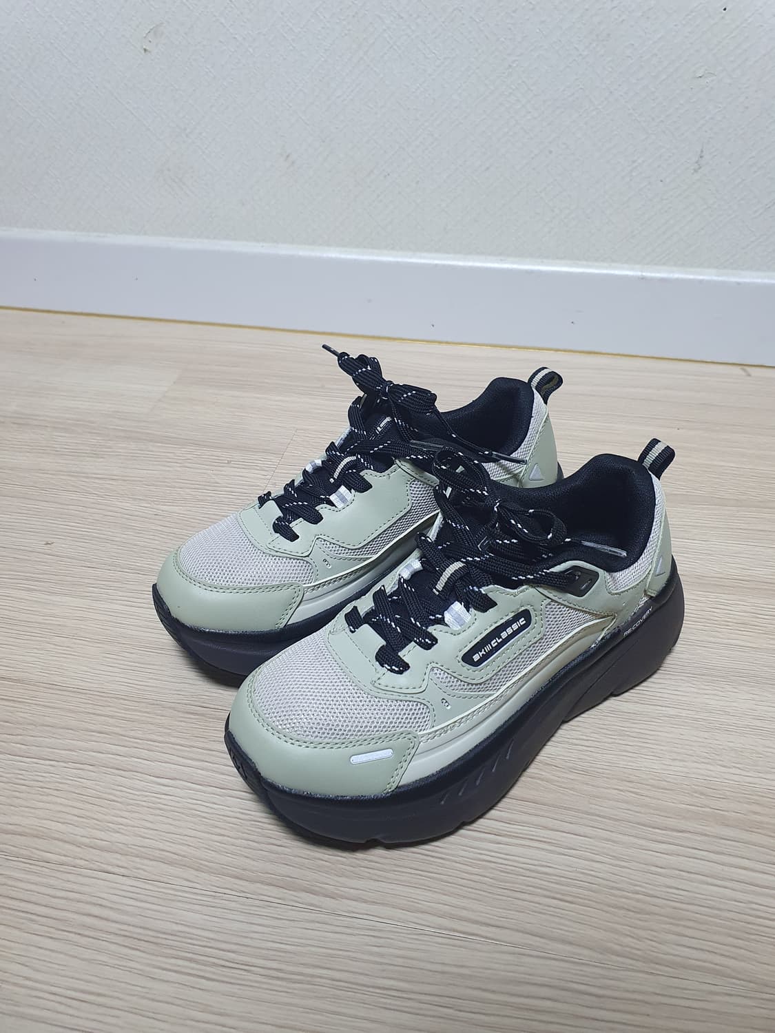 아키클래식 범퍼트레이너 운동화 240 상품이미지4