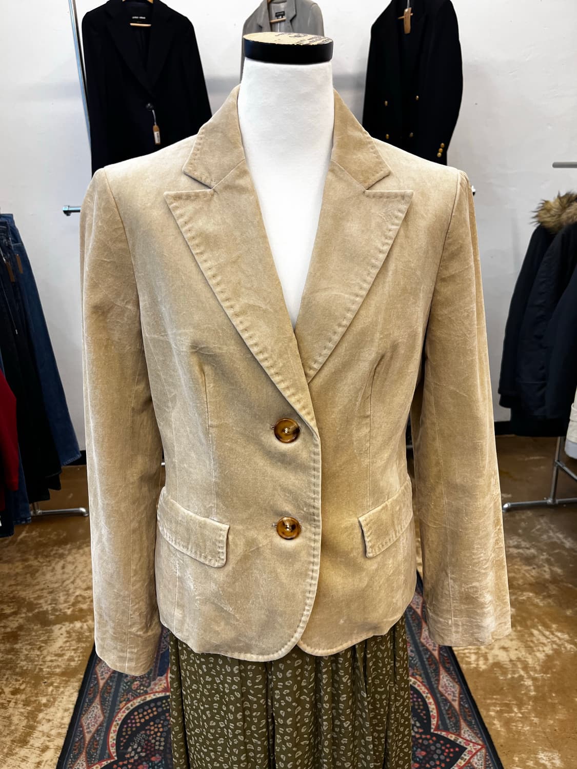 버버리 코튼 벨벳 블레이저 상품이미지2