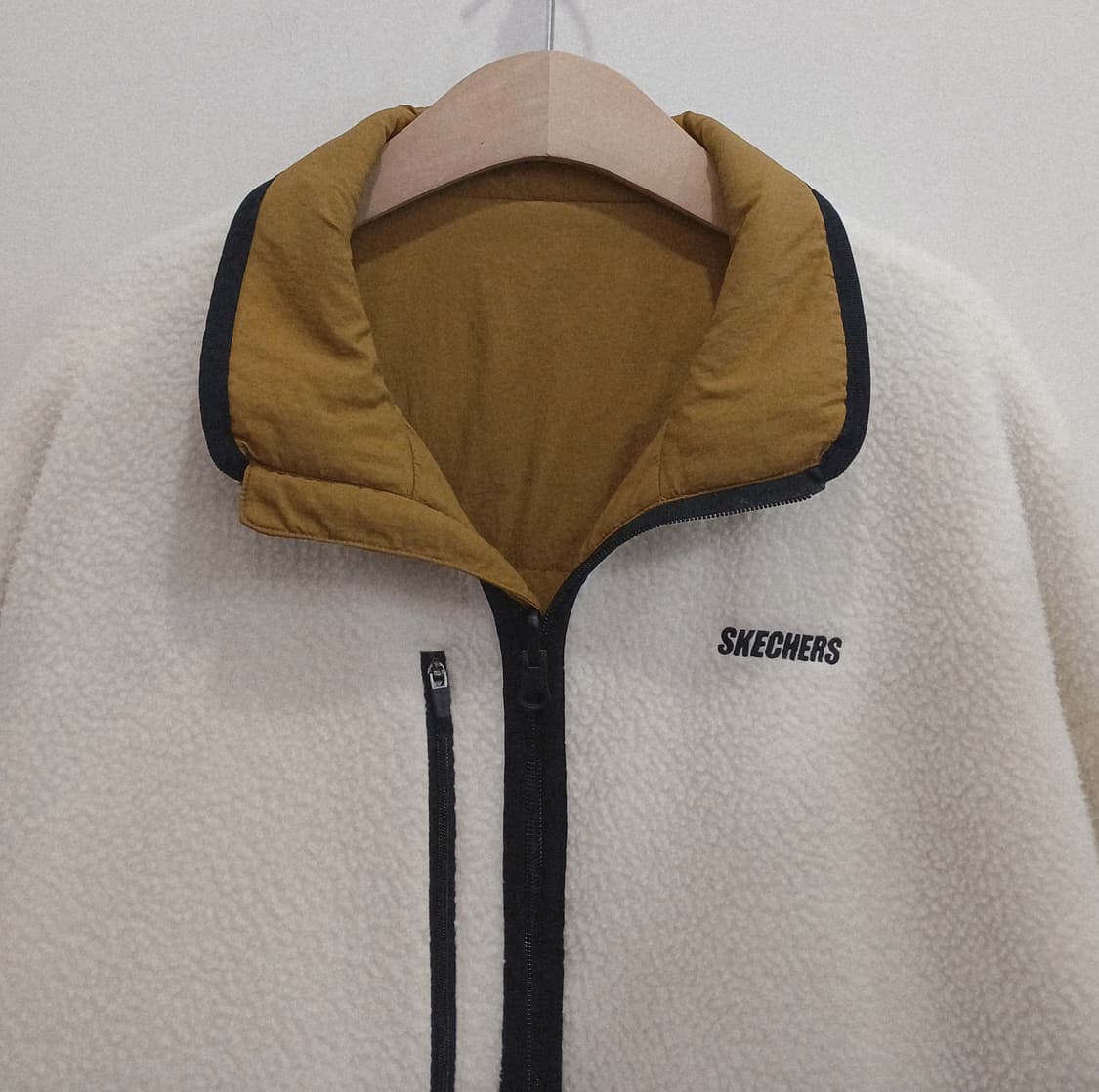 스케쳐스 리버시블 점퍼 상품이미지4