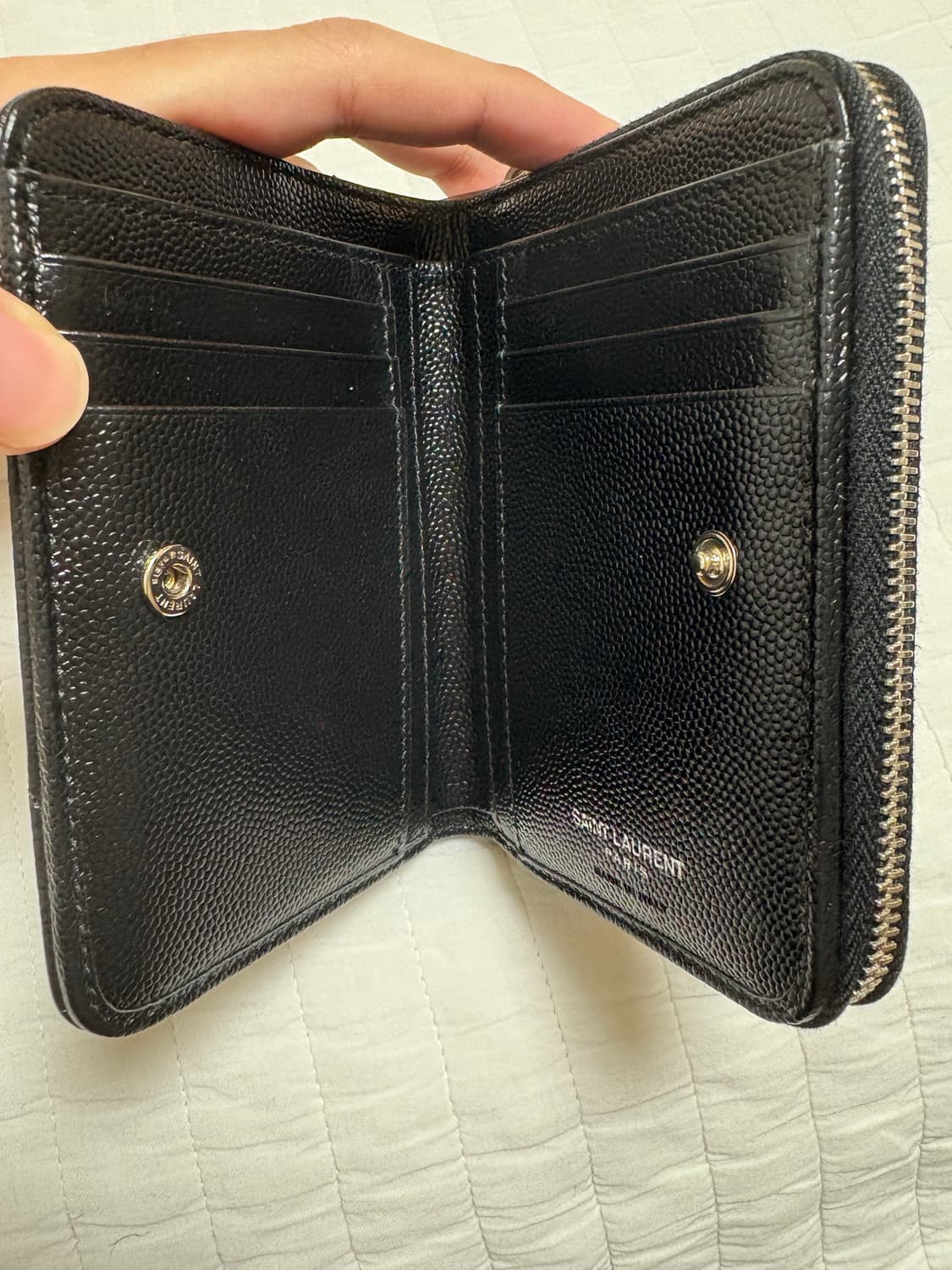 입생로랑 마틀라세 컴팩트 반지갑 은장 국내정품 풀박스 상품이미지3