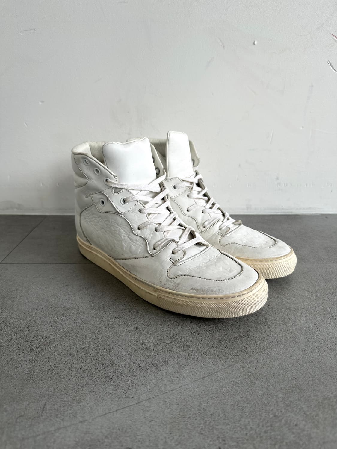 발렌시아가 모노크롬 화이트 레더 하이탑 상품이미지4