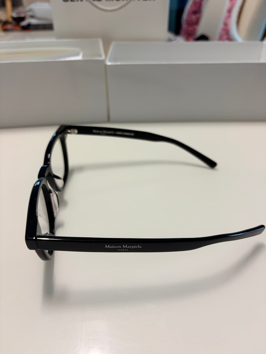 젠틀몬스터 마르지엘라 mm010s 상품이미지3