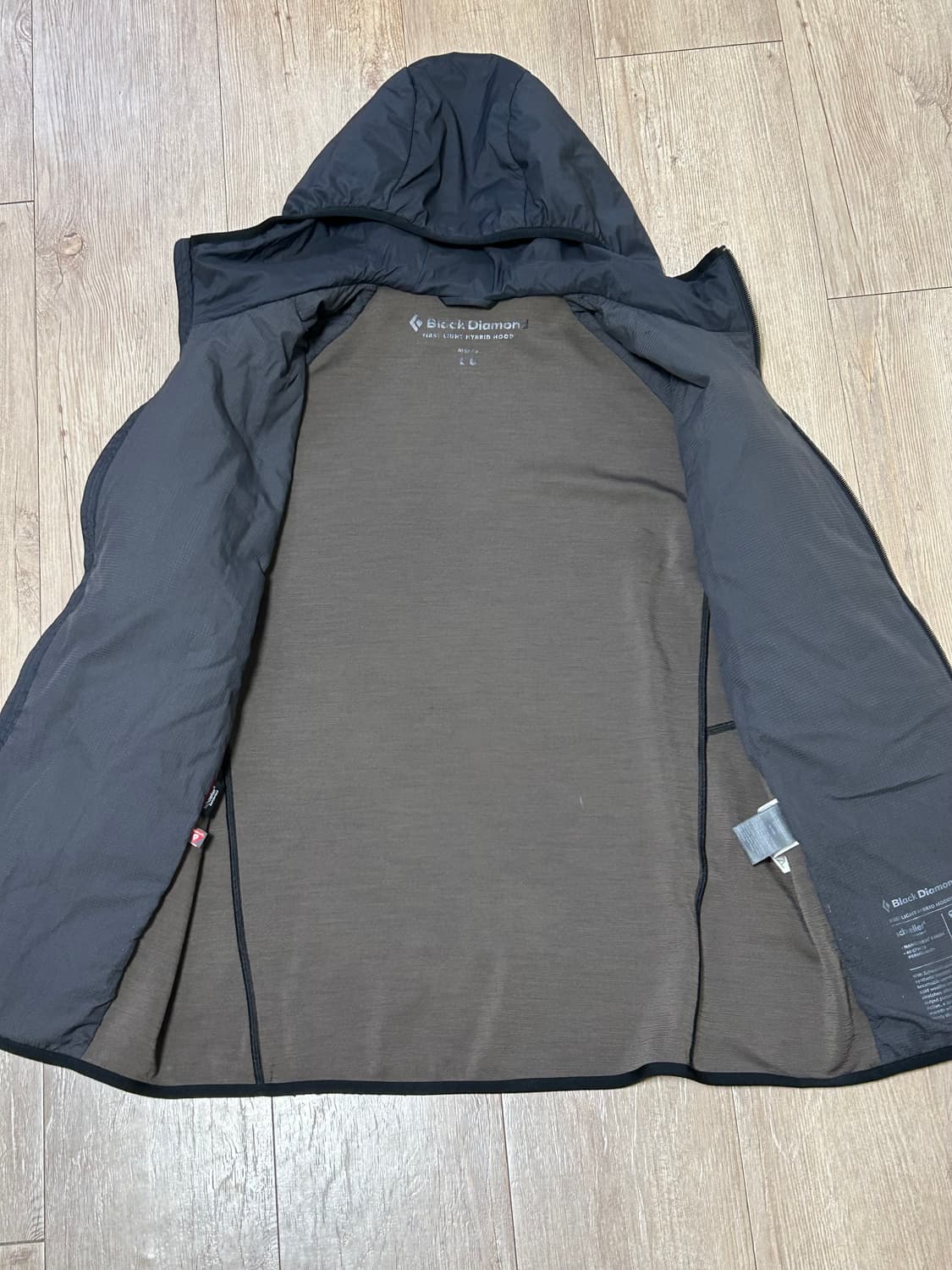 블랙 다이아몬드 퍼스트 라이트 하이브리드 후디 상품이미지3