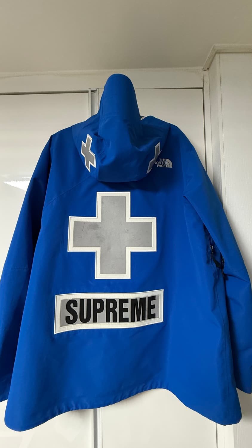 [xl]슈프림 노스페이스 레스큐 바람막이 상품이미지5