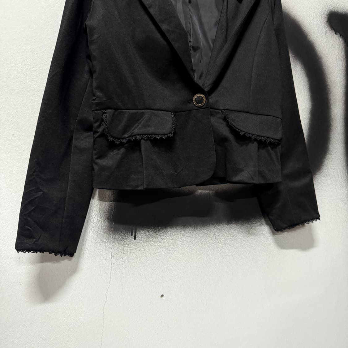 액시즈팜 고딕 러블리 원버튼 프릴 핀턱 백리본 자켓 상품이미지4