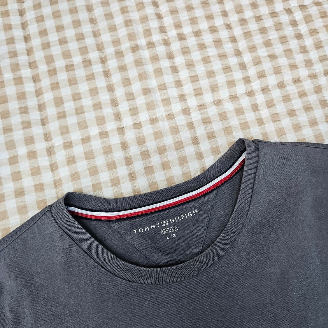 타미힐피거 반팔 면티 남자100 상품이미지2