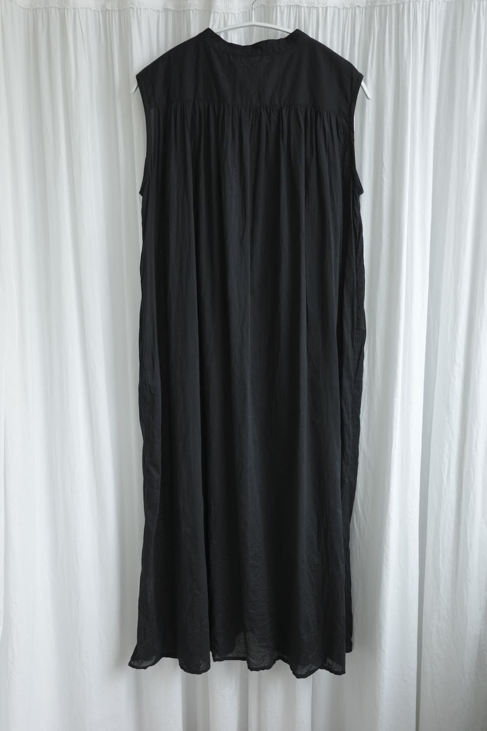 Sleeveless pleats dress 상품이미지2