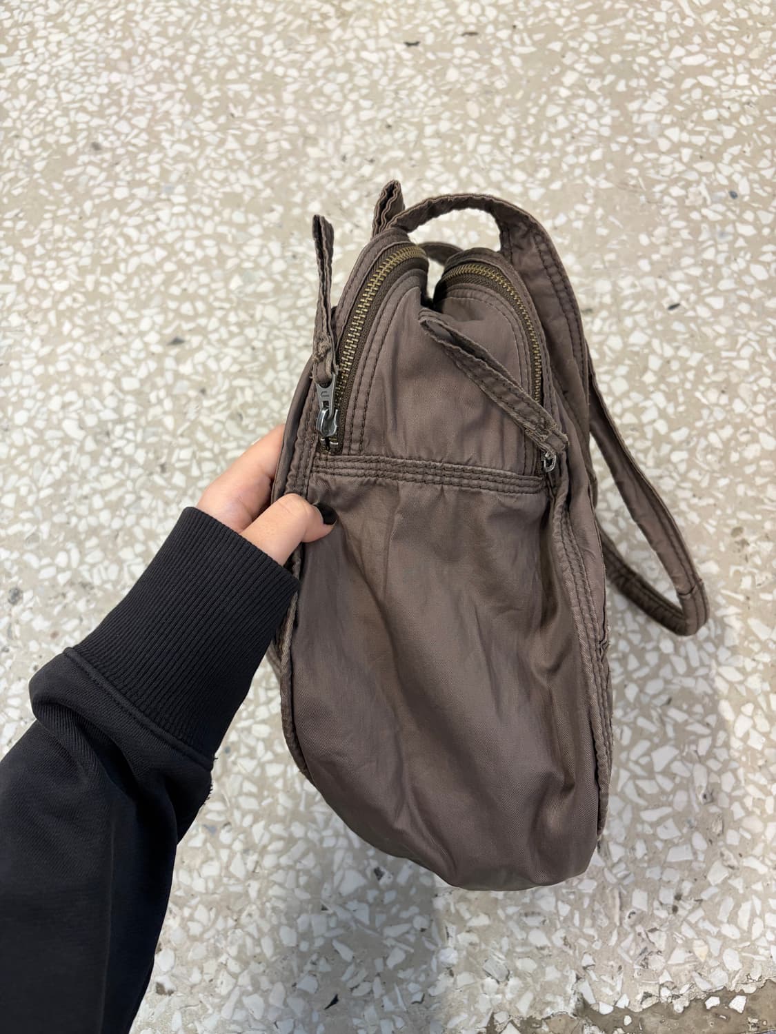 Diesel multi pocket shoulder bag brown  상품이미지4