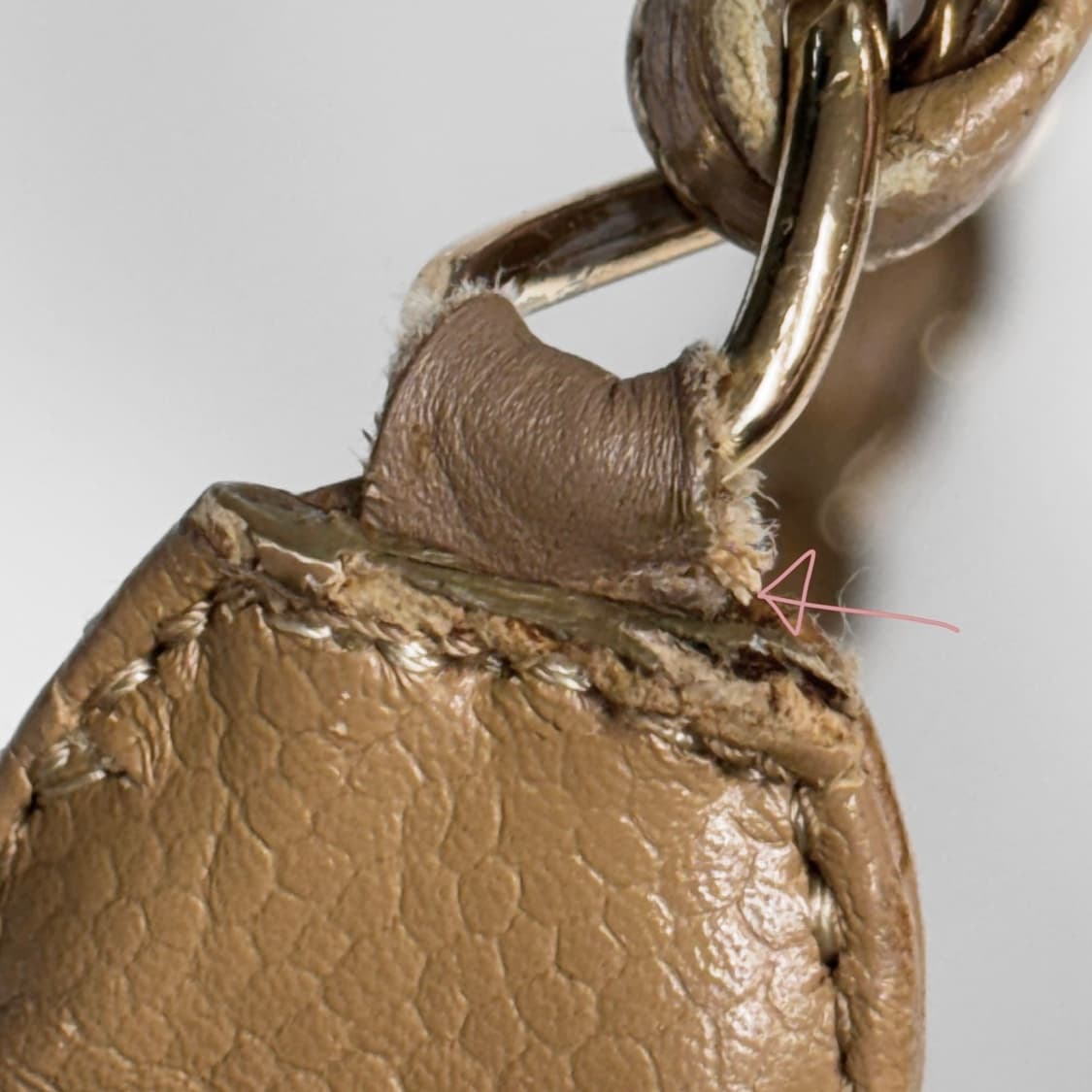 샤넬 클래식 캐비어 베이지 포쉐트 상품이미지5