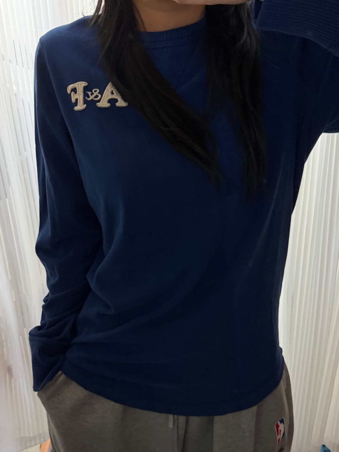 아베크롬비 네이비 긴팔티 L 상품이미지1