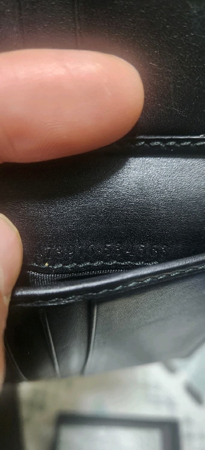 구찌 gg시마 남성 반지갑 팝니다. 상품이미지3