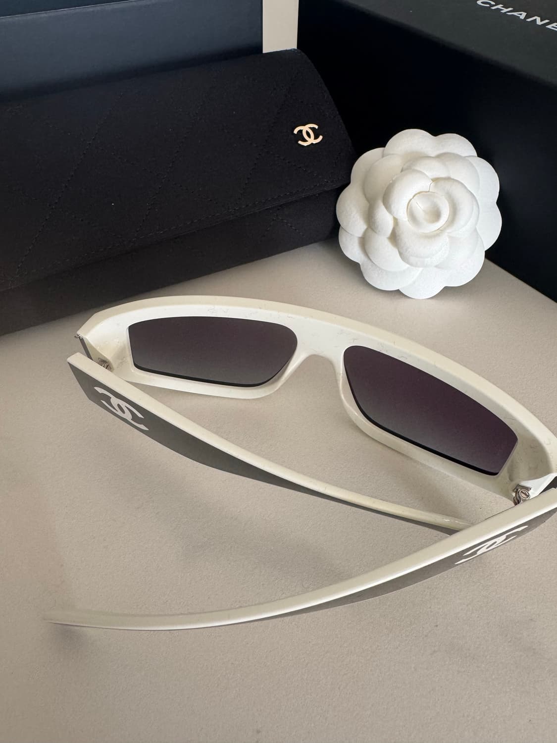 샤넬 25 투톤 선글라스 A71615 상품이미지4