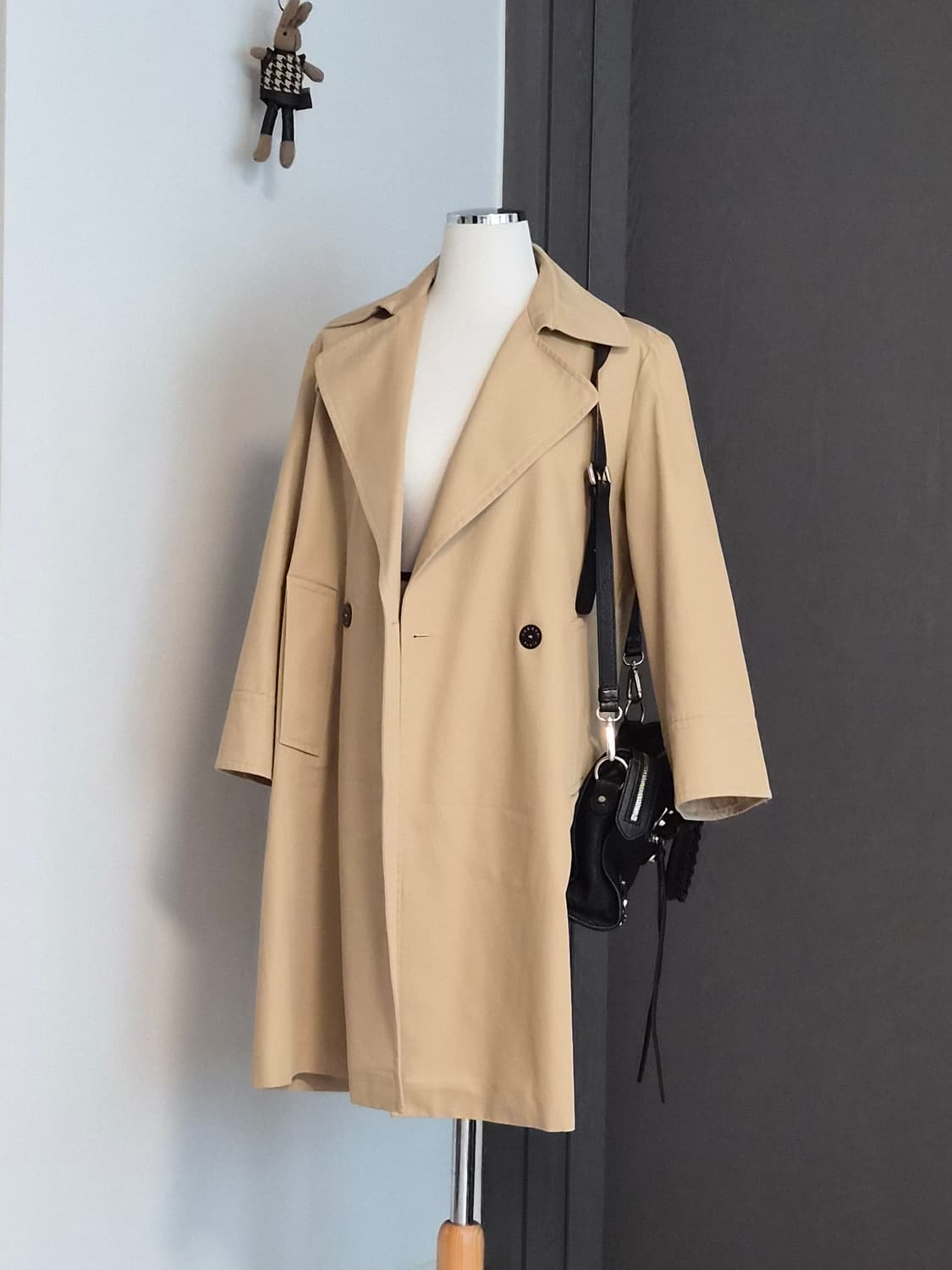 [Sandro] 산드로 베이지 더블 버튼 트렌치코트 (사이즈 36) 상품이미지3