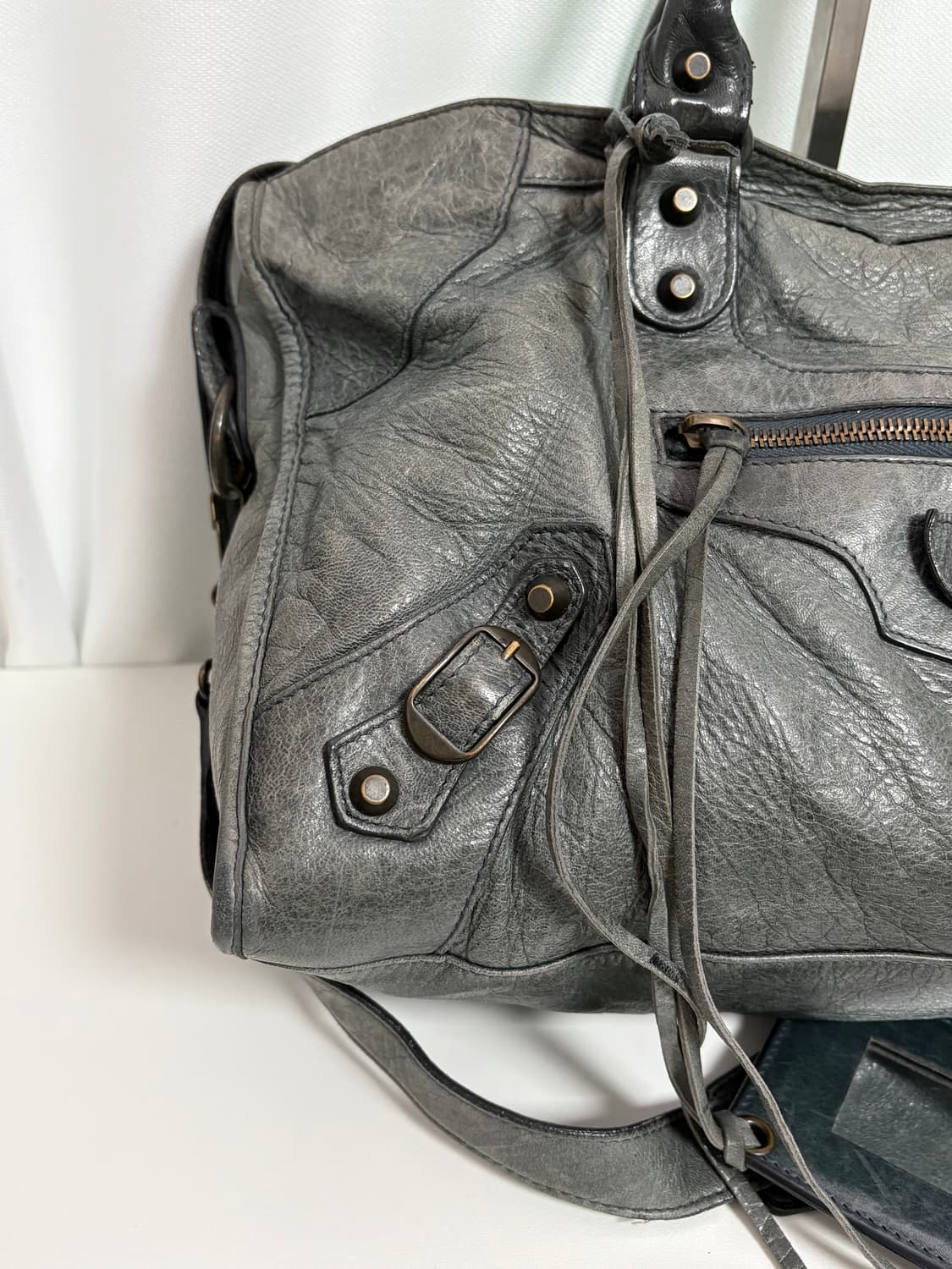 발렌시아가 파트타임 모터백 그레이 상품이미지2