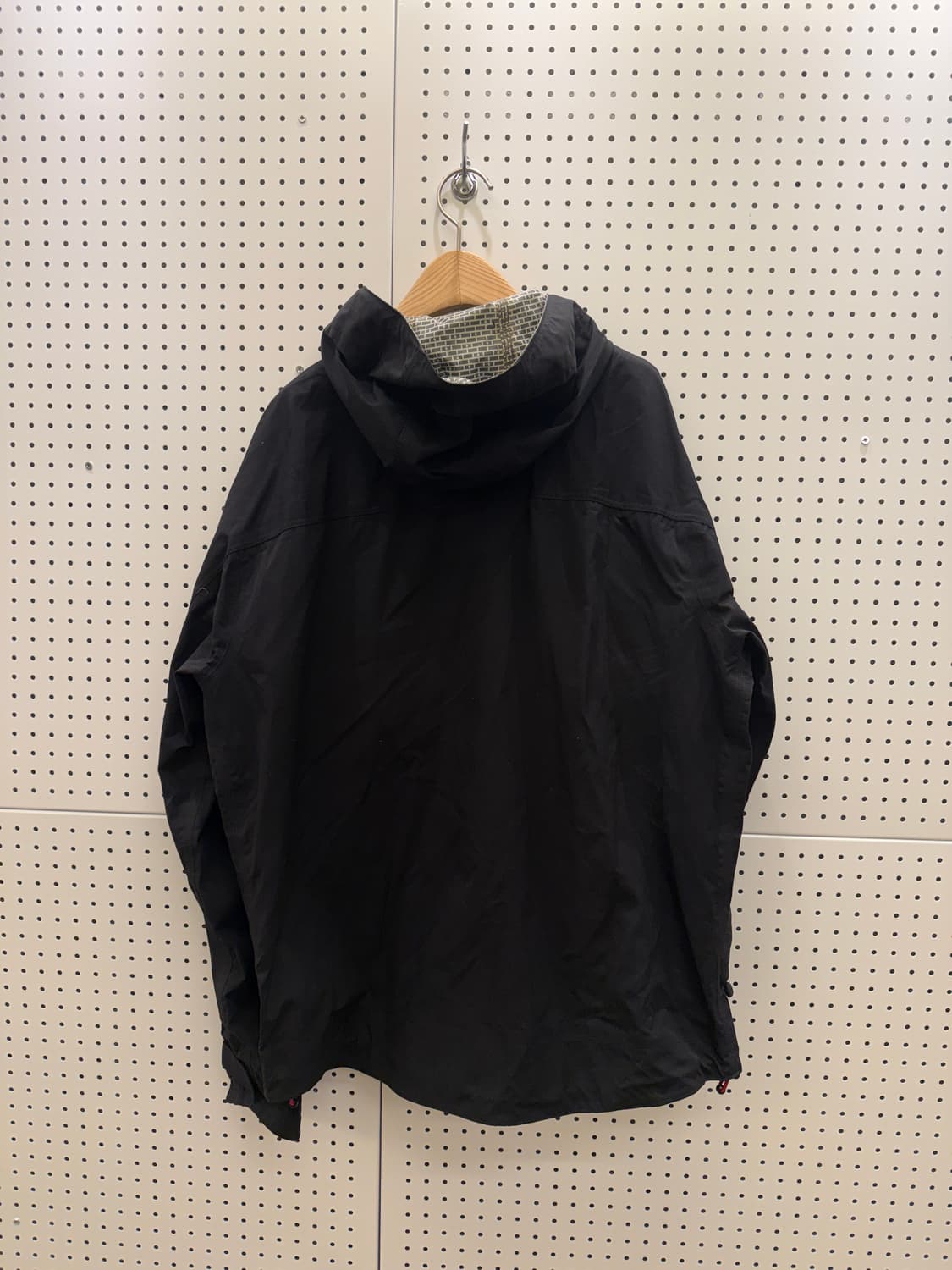 칼하트 스톰 디펜더 레이어 마운틴 자켓 U298 상품이미지3