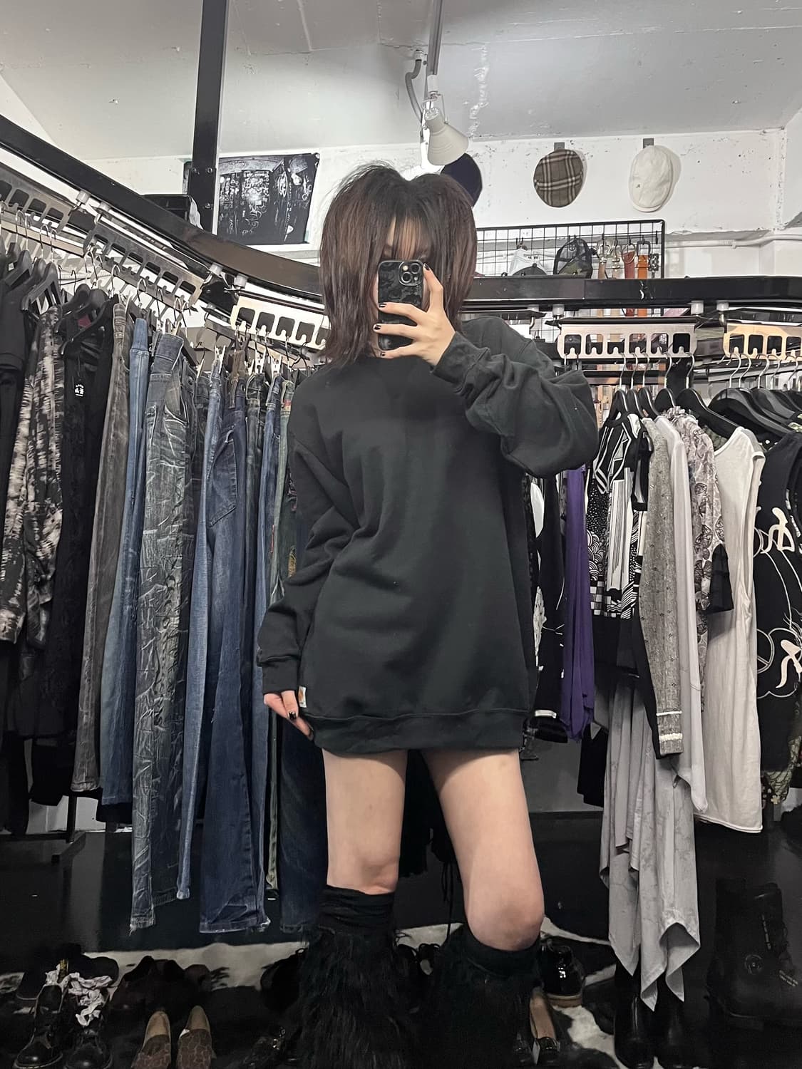 칼하트 블랙 맨투맨 상품이미지1