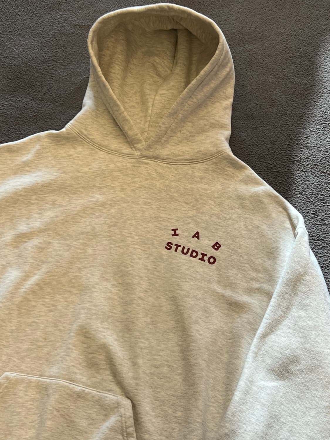 아이앱 스튜디오 오트밀 버건디 후디 처분  상품이미지2