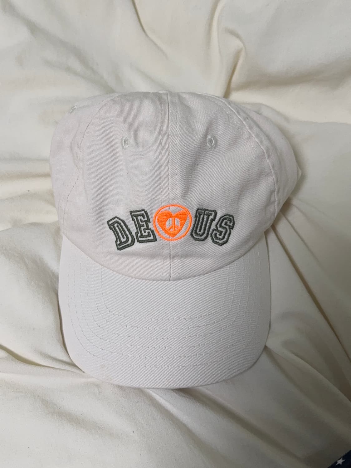 데우스 볼캡 상품이미지1