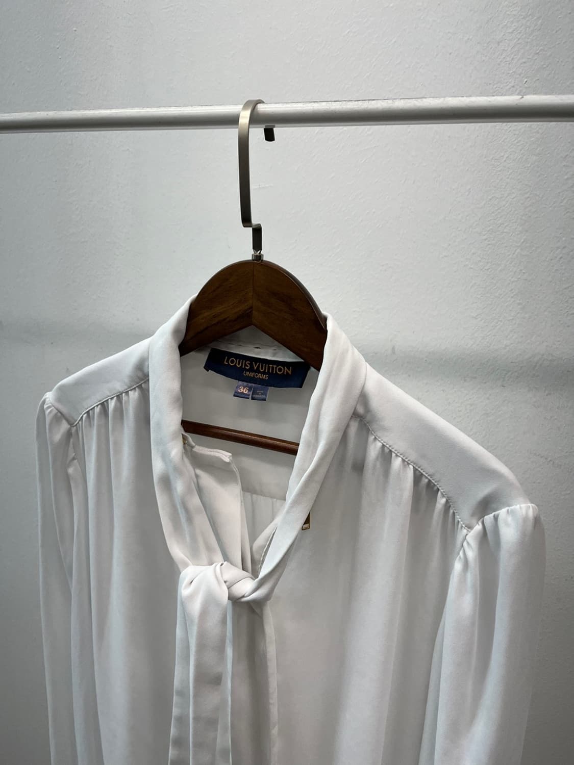 여) 루이비통 유니폼 블라우스 상품이미지2