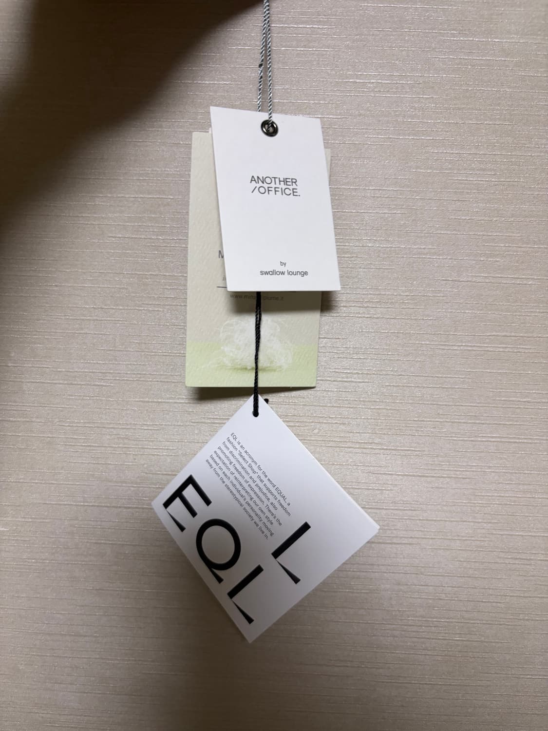 어나더오피스 2nd 구스다운 패딩 블랙 2사이즈 판매 상품이미지4