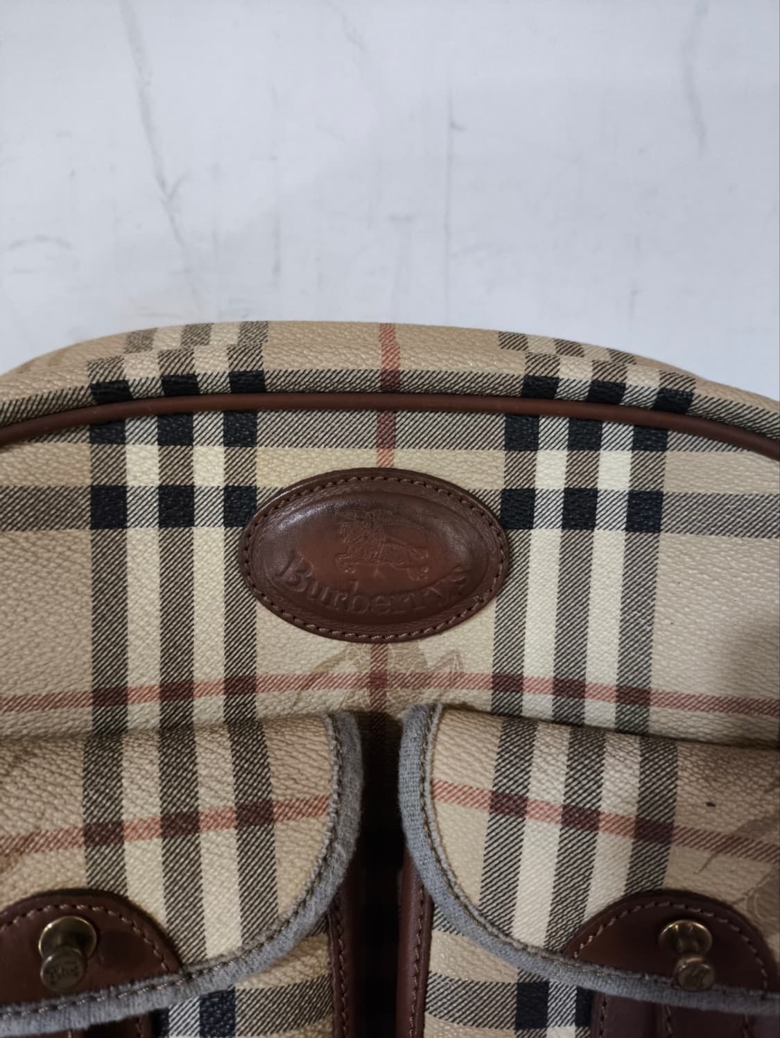 버버리 노바체크 미니 크로스백 상품이미지2