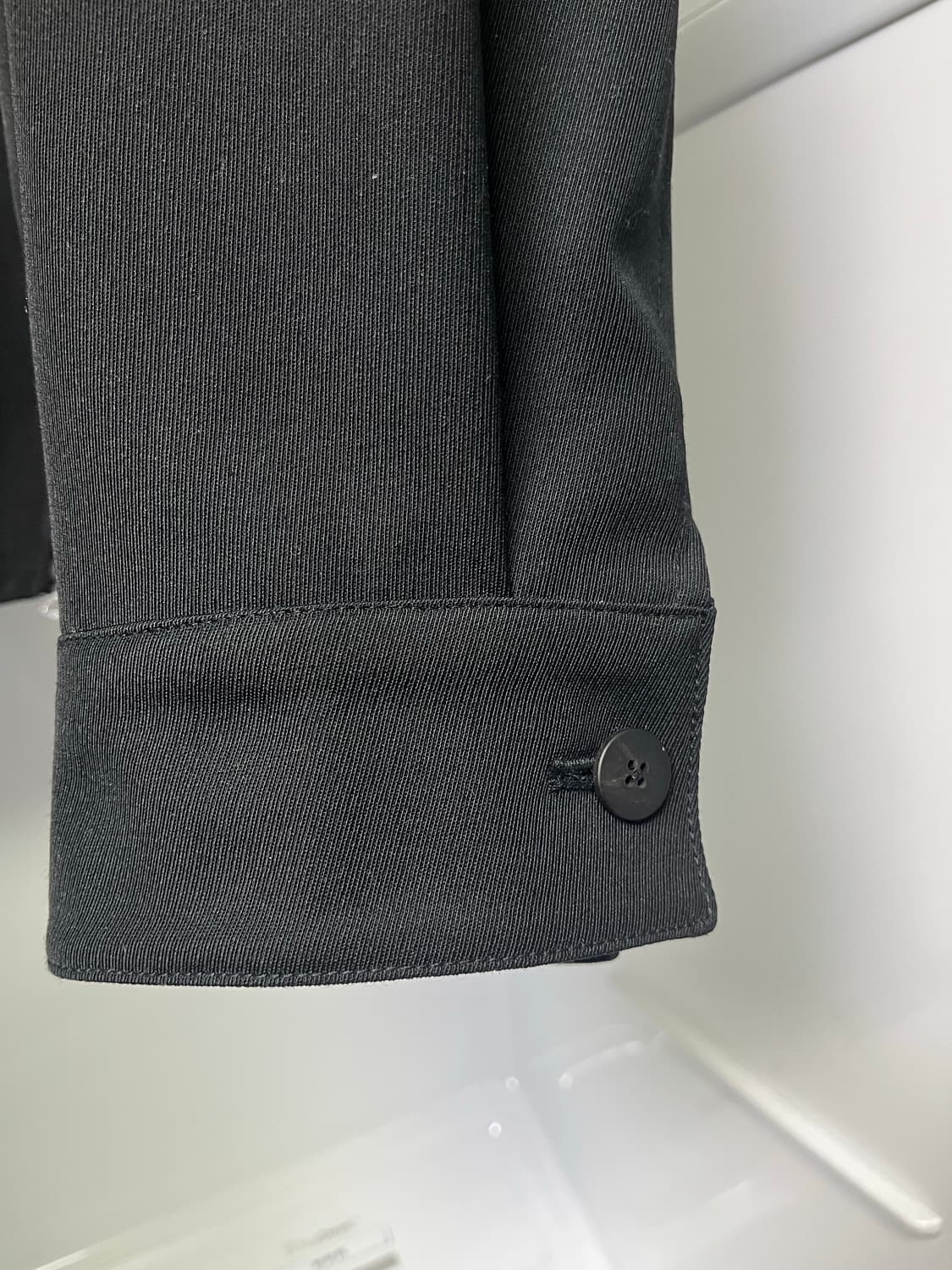 솔리드옴므 25fw 블랙 블루종 아웃 셔츠 48사이즈 상품이미지4