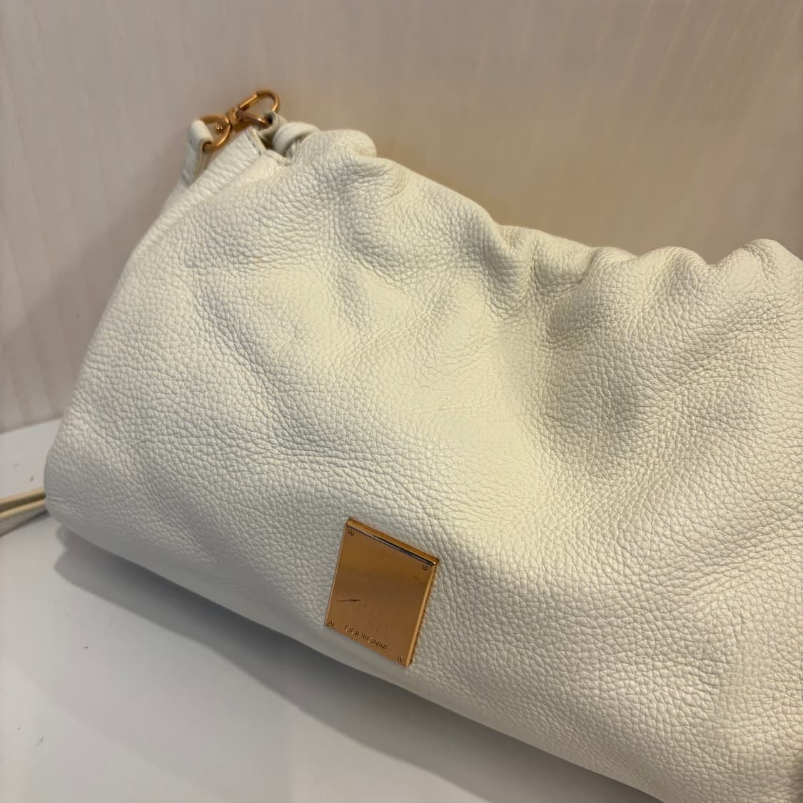 정품 쿠론 복조리 크로스백     상품이미지5