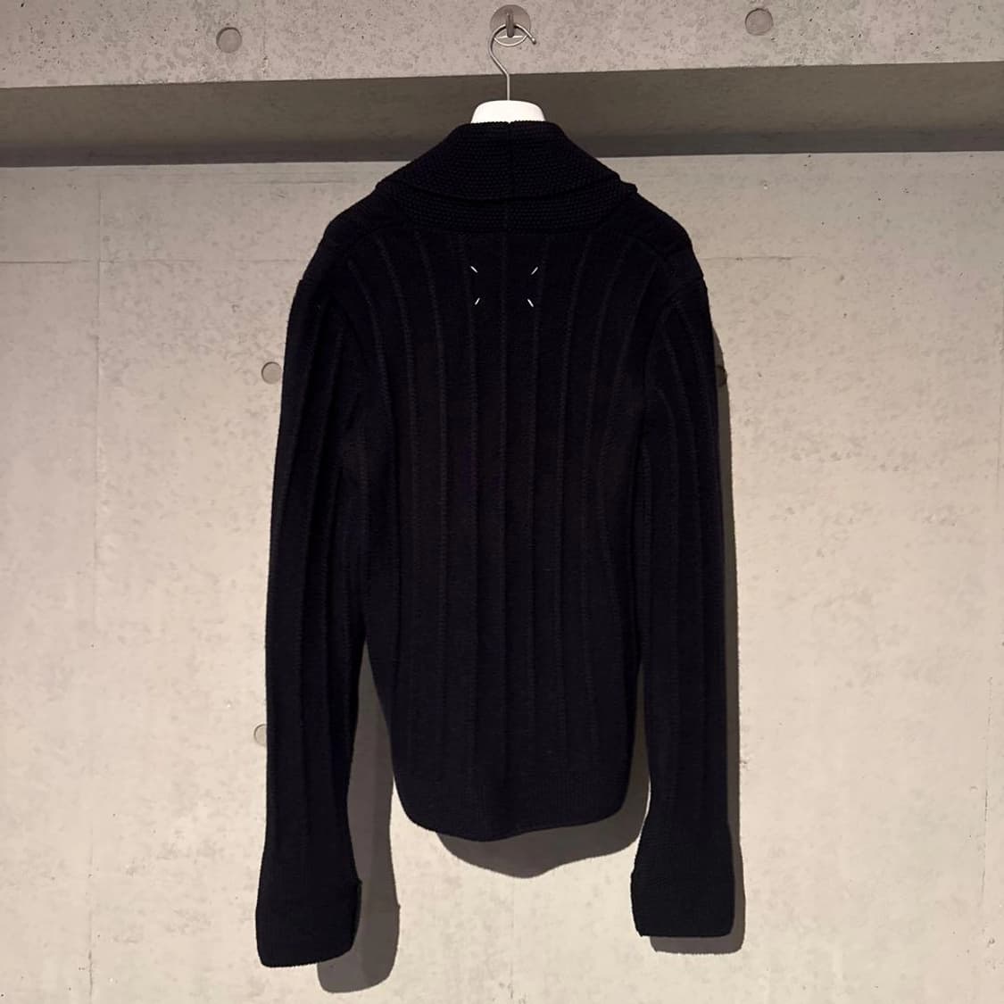  메종 마르지엘라 레플리카 숄 칼라 니트 가디건 상품이미지2