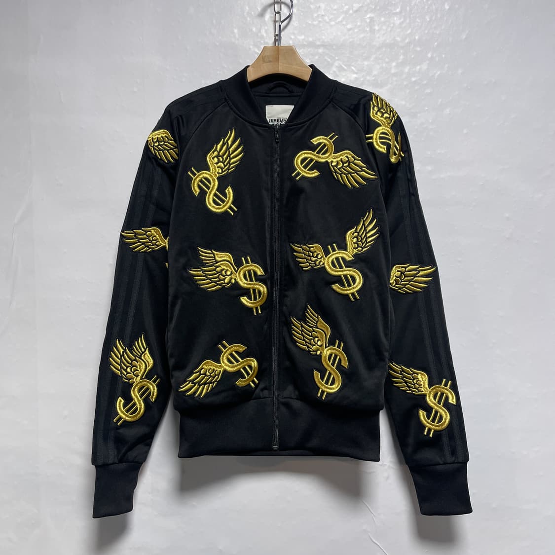 (새상품)아디다스 제레미스캇 윙달러 트랙탑 85 상품이미지1