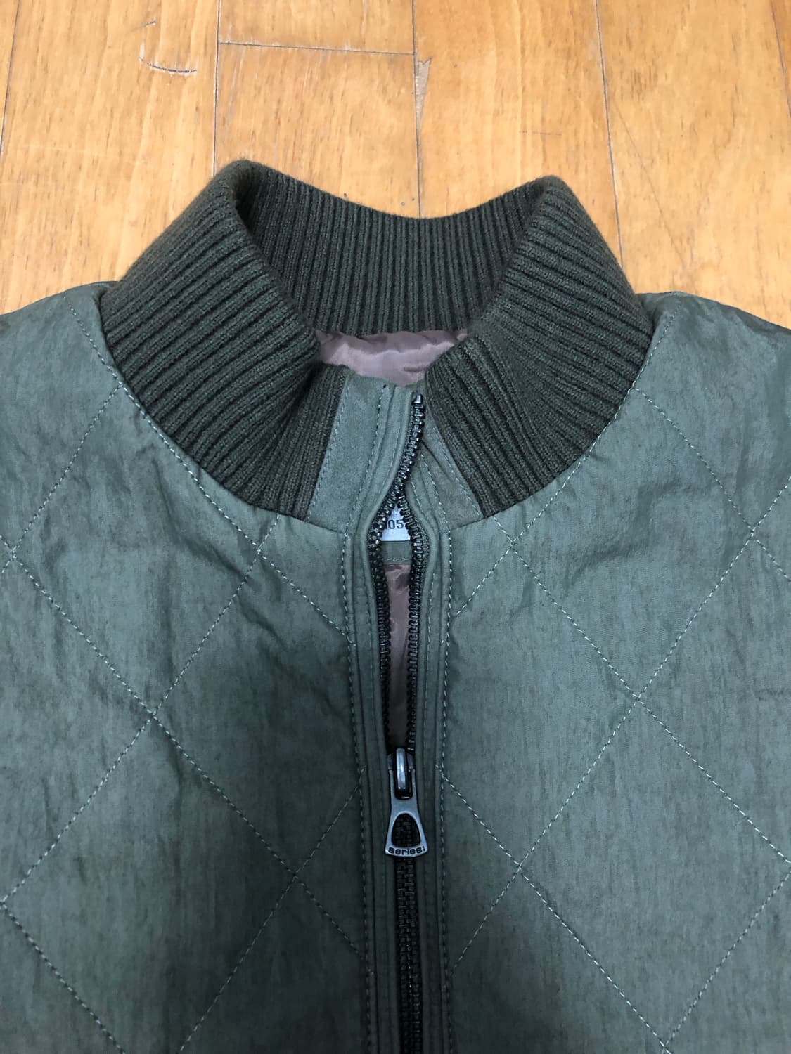 시리즈 퀄팅 시보리넥 카키 베스트 조끼 105 상품이미지3