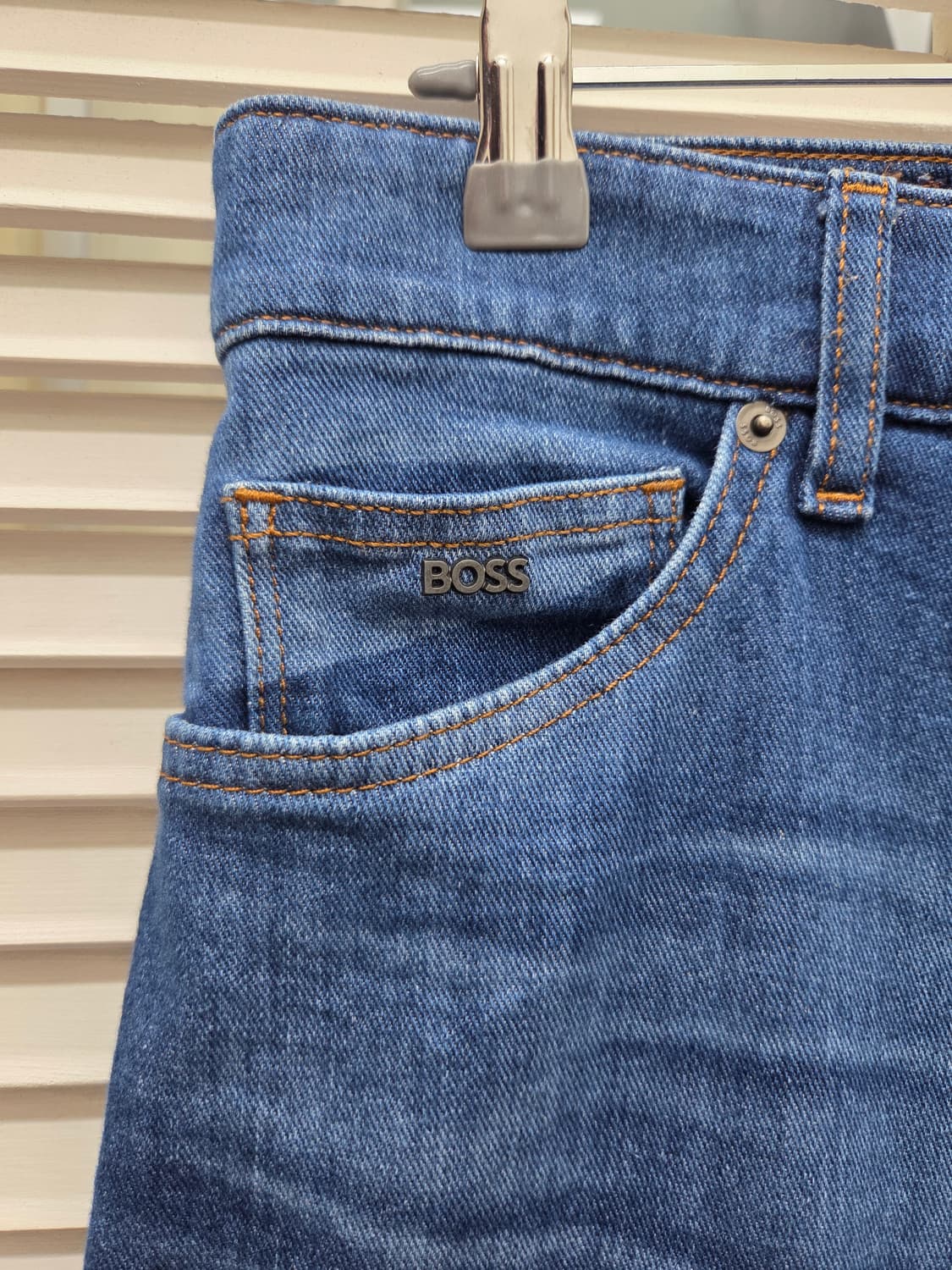 보스 BOSS 레귤러핏 데님 팬츠 상품이미지2