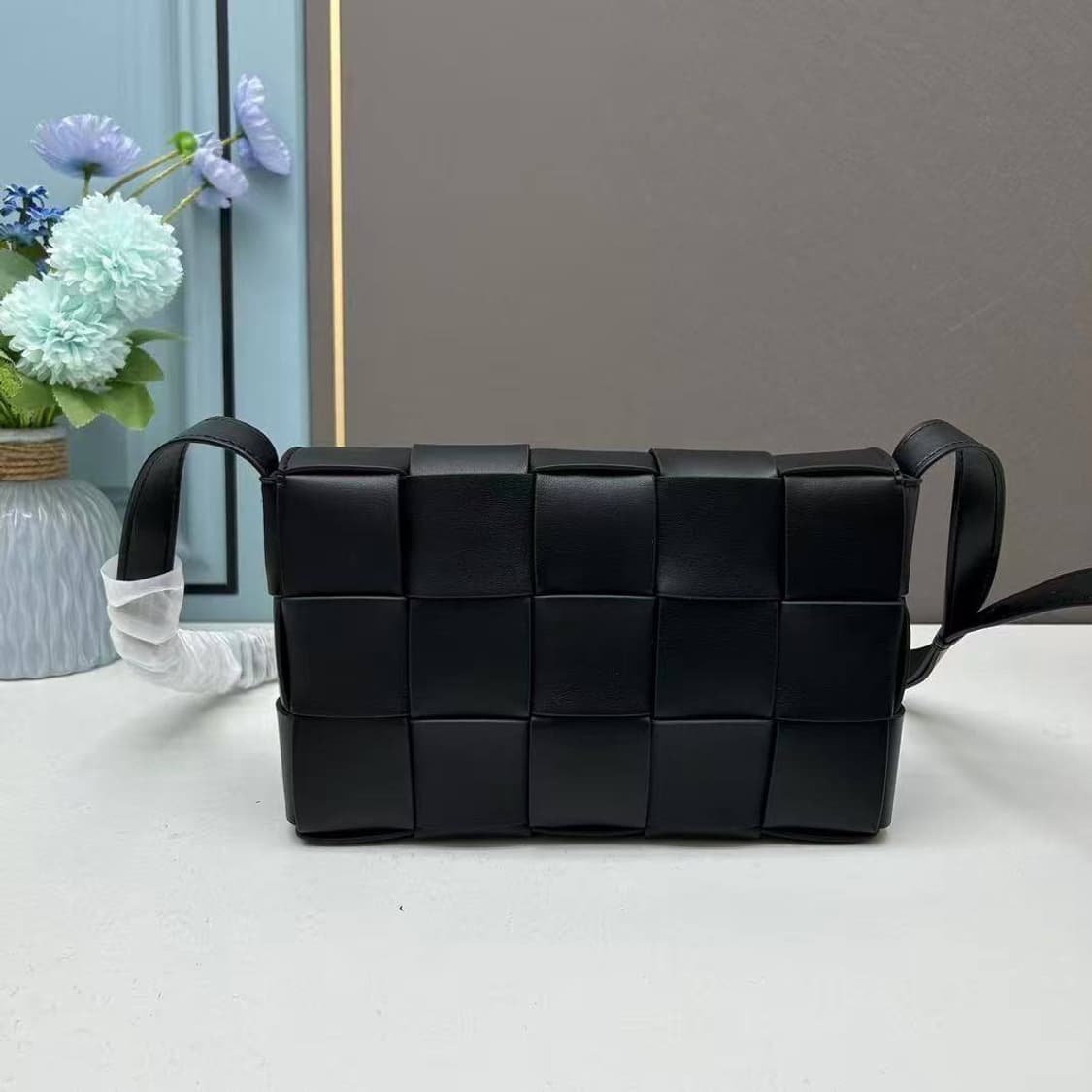 보테가 베네타(Bottega Veneta) 카세트 백
 상품이미지2