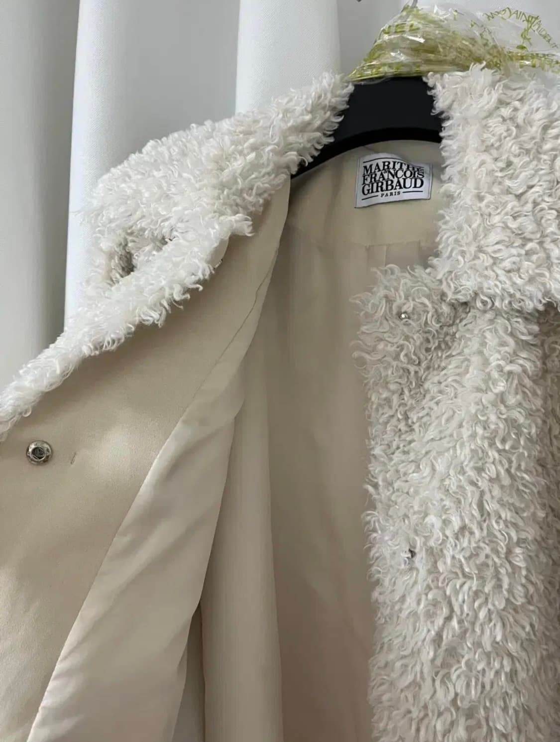 마리떼 에코 퍼 털 자켓 코트 아이보리 (실사 포함) 상품이미지9