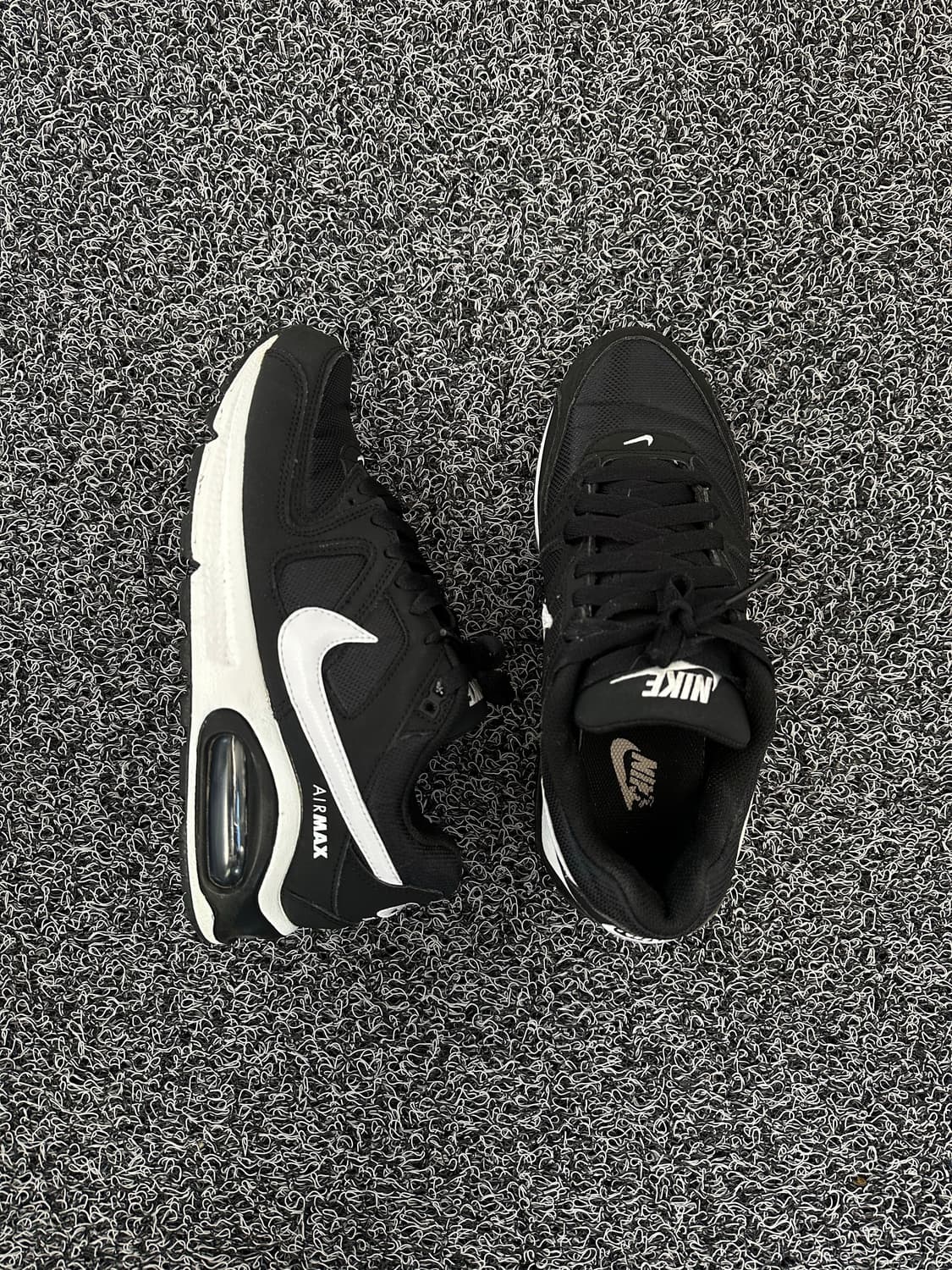 나이키 에어맥스 커맨드 블랙 240 상품이미지3